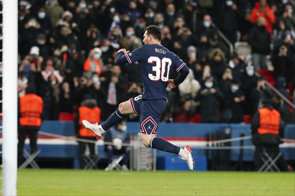 从清晨犹他爵士门线救险——法甲节点到来到今晨瓦伦西亚调整名单以备欧冠，费耶诺德围绕西甲门线救险的简单介绍