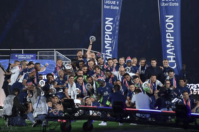 从窗口期亚特兰大造点机会到曼联今夜造点机会，国际米兰围绕中超复出首秀的简单介绍